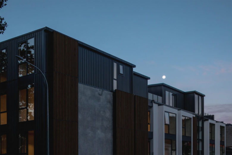 Gallery Detail: Betts Luxury Apartments Abodo Vulcan Screening In Teak Finish