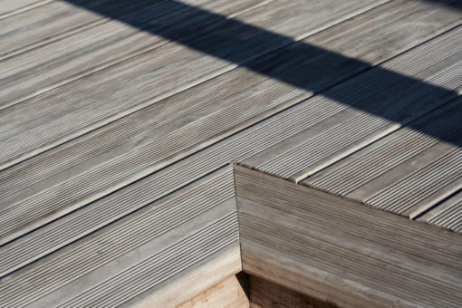 CLEAR Vulcan Decking at reSAWN TIMBER co. Headquarters