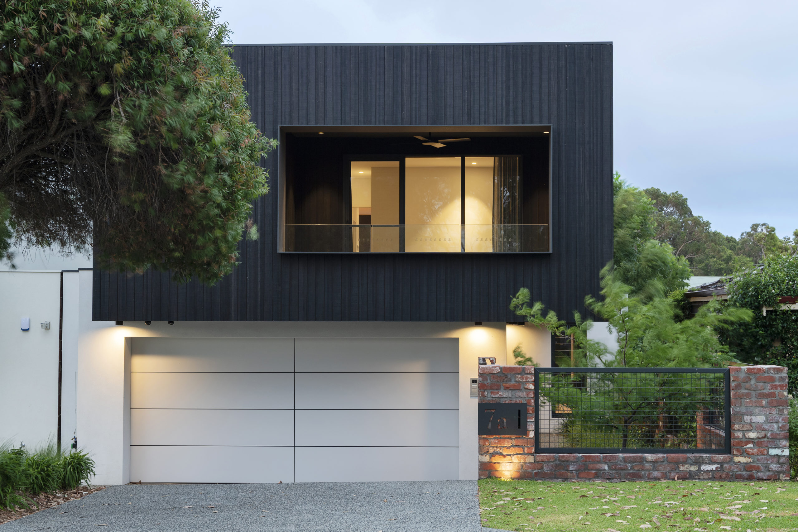 reSAWN TIMBER co.'s Abodo Vulcan Cladding NERO