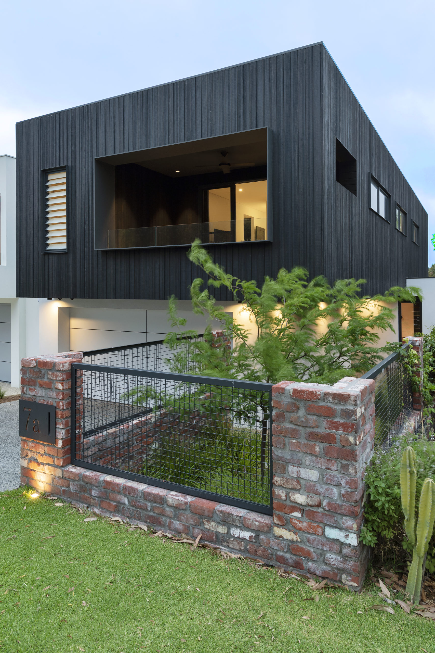 Black Box Luxury Home - Vulcan Cladding in Ebony Finish - Abodo Wood(6)