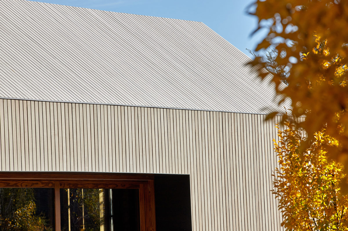 reSAWN TIMBER co. - Wood Roof Cladding - Abodo Vulcan Screening - SiOO:X