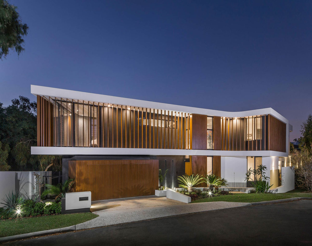 Cottesloe House with custom Abodo Vulcan Slats featured image
