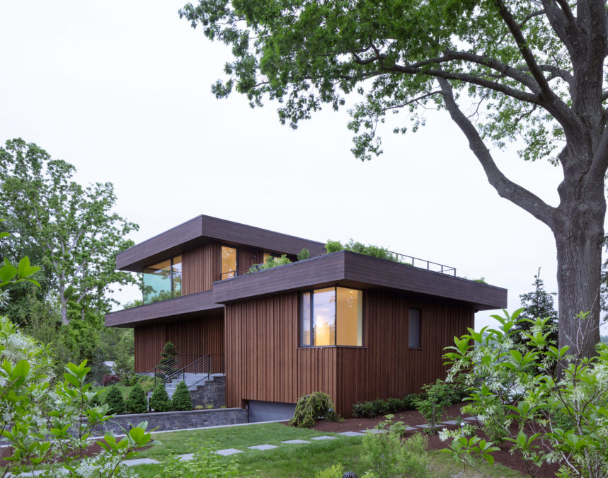 New Fairfield Lake House Teak Abodo Vulcan Cladding Ponzu Shou Sugi Ban Charred Cypress