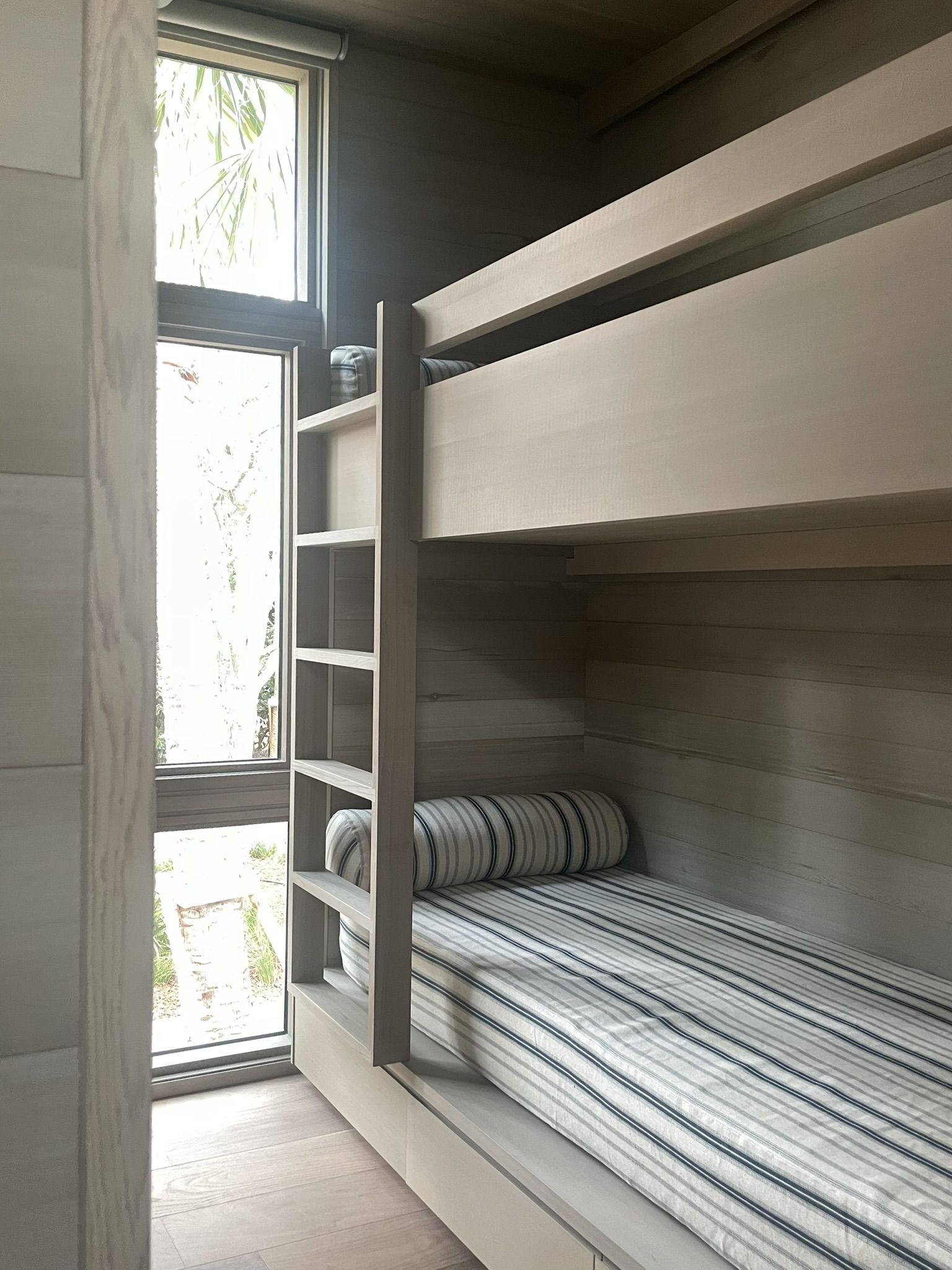 Star of the West WILLIWAW 22