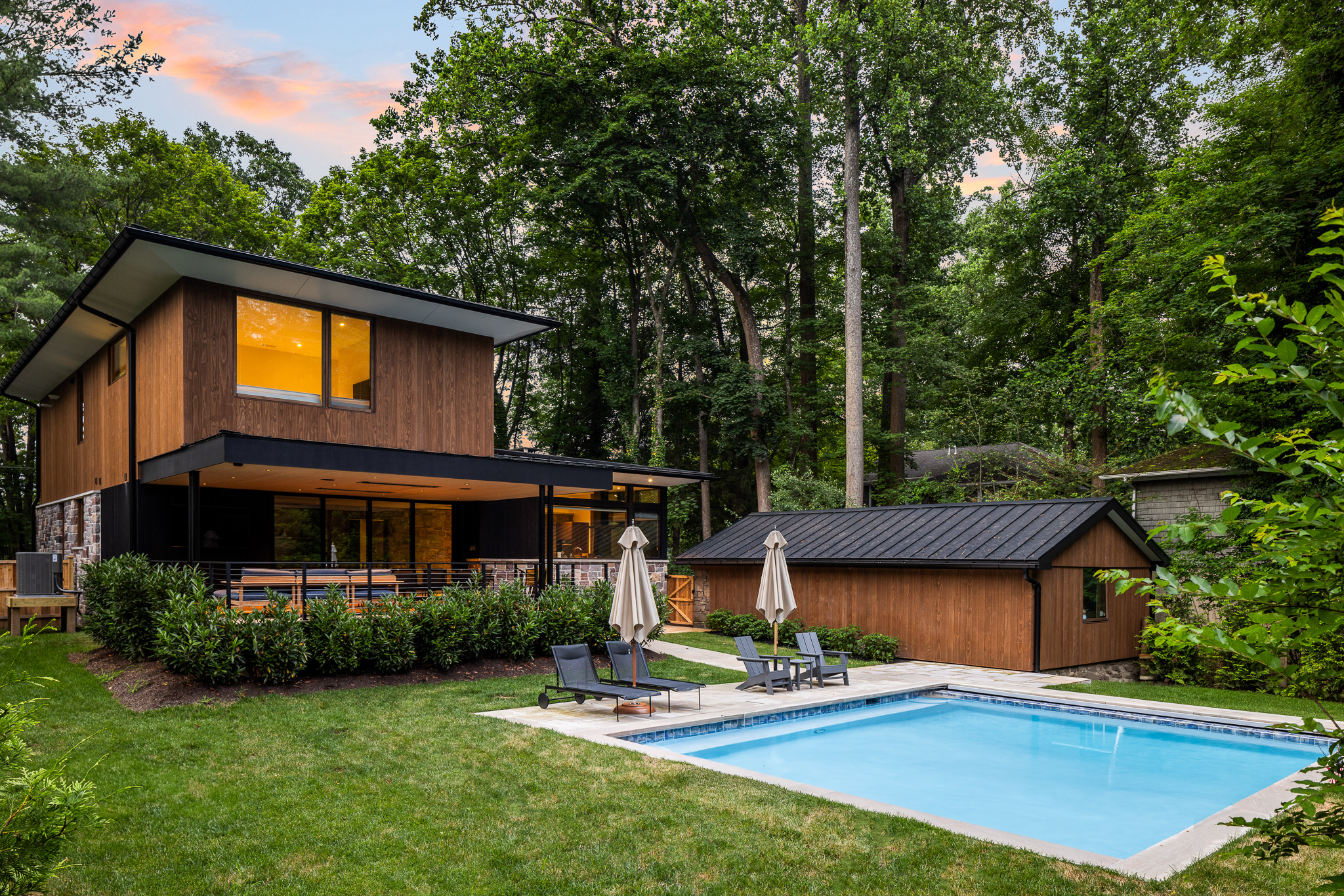 Main Street Contemporary CUSTOM Accoya VETTE Kebony Main Street Contemporary CUSTOM Accoya VETTE Kebony