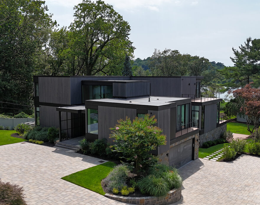 Roslyn-Harbor-House SURETO charred cypress