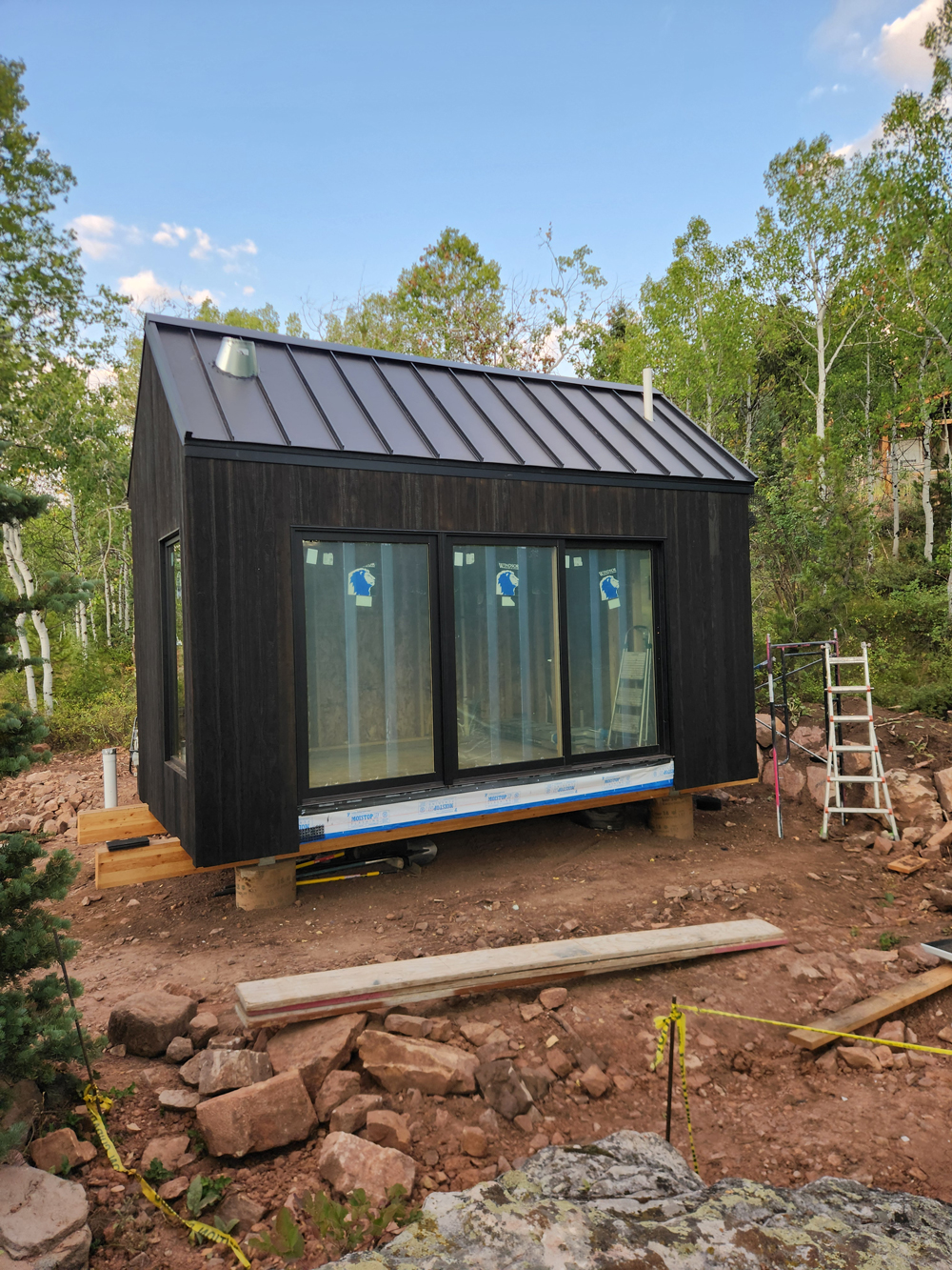 A-Frame-Beyond-the-Pines-KOS-Kebony-12