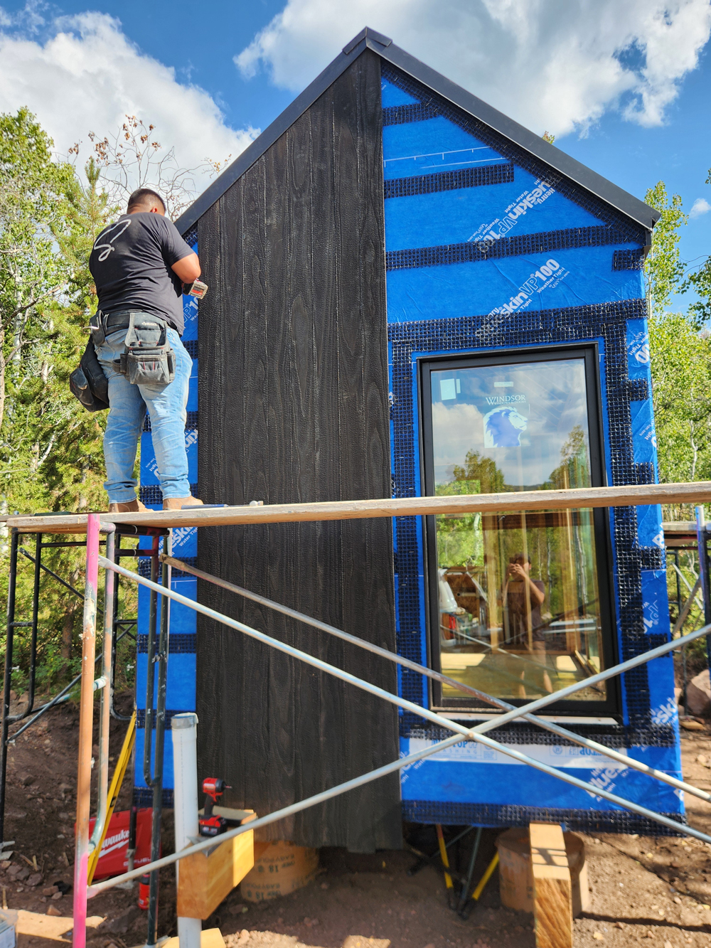 A-Frame-Beyond-the-Pines-KOS-Kebony-6