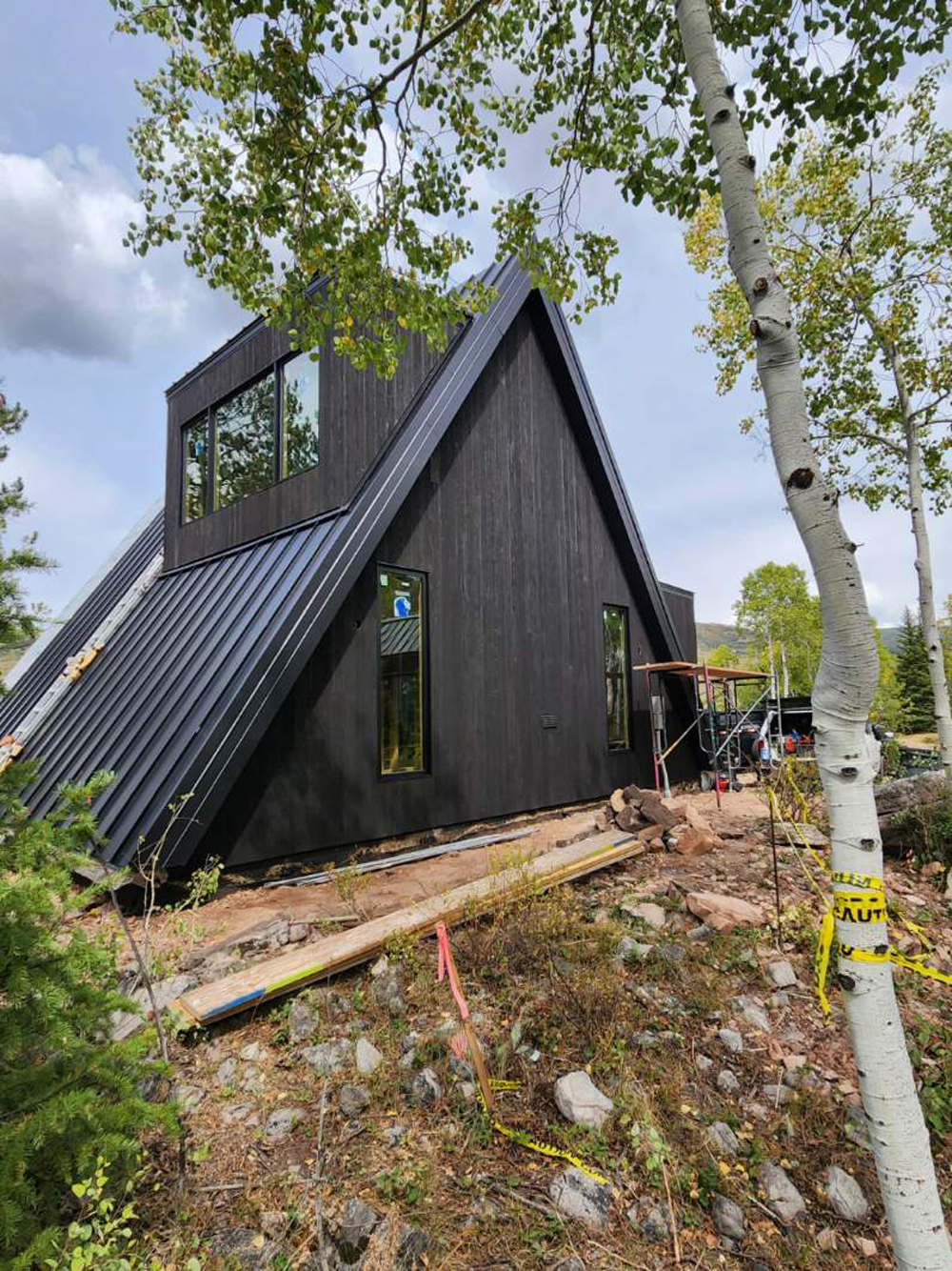 A-Frame-Beyond-the-Pines-KOS-Kebony-8