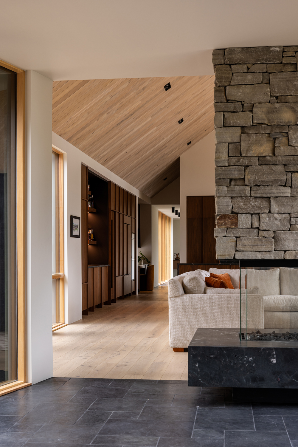 Crooked-Tree-Lodge-NERO-Exterior-Cladding-4 Crooked-Tree-Lodge-NERO-Exterior-Cladding-4