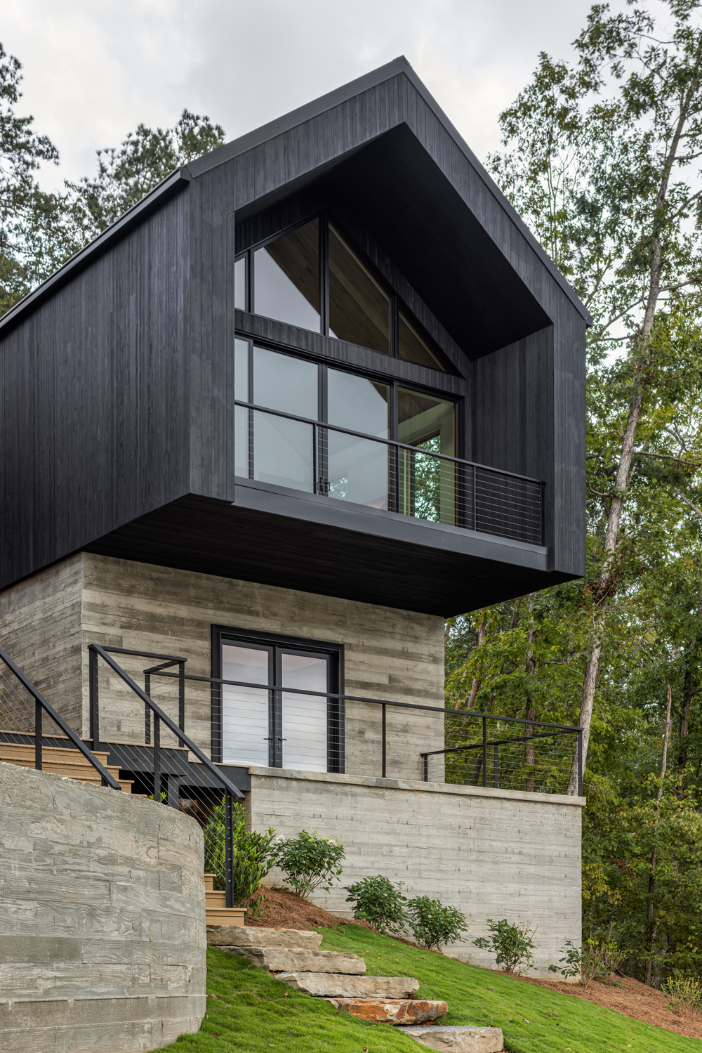 Crooked-Tree-Lodge-NERO-Exterior-Cladding-5 Crooked-Tree-Lodge-NERO-Exterior-Cladding-5