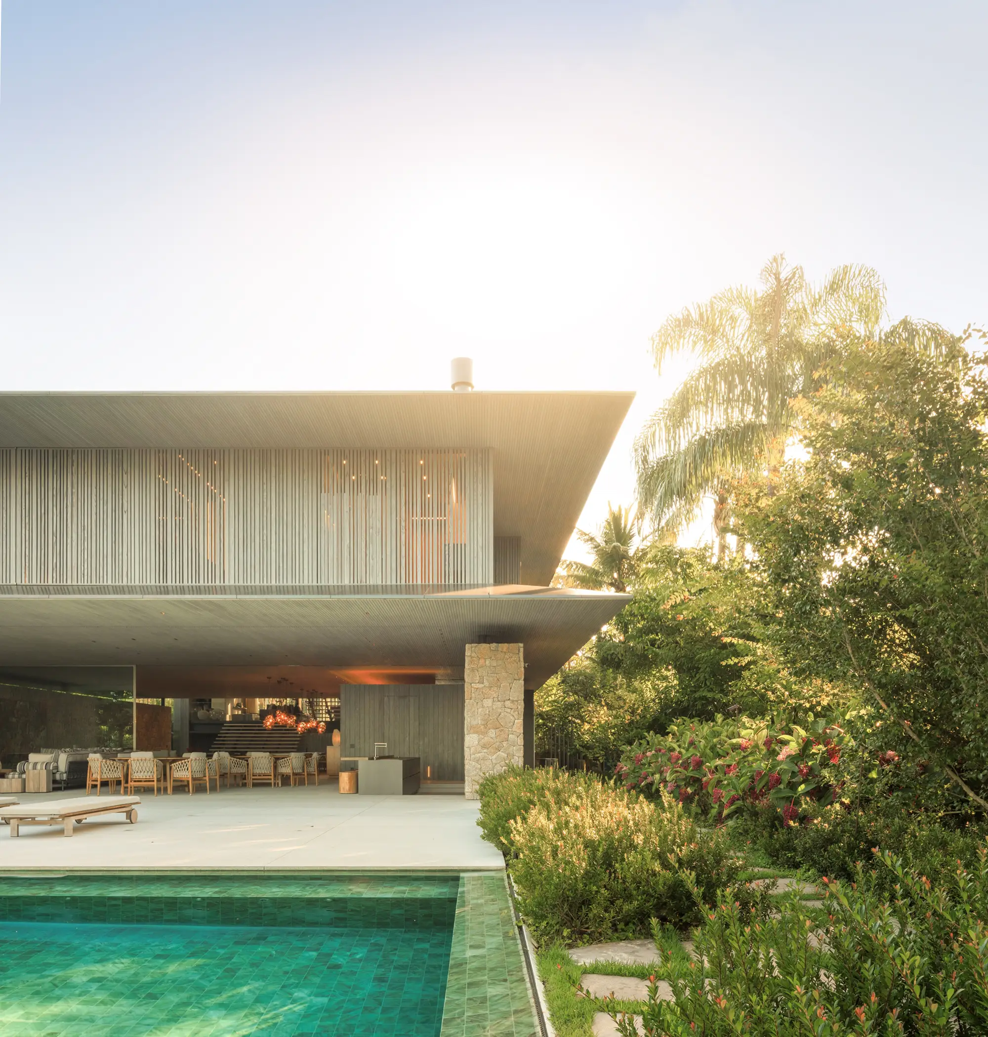Jo_RESAWN_SAMITTO_KOWHAI244